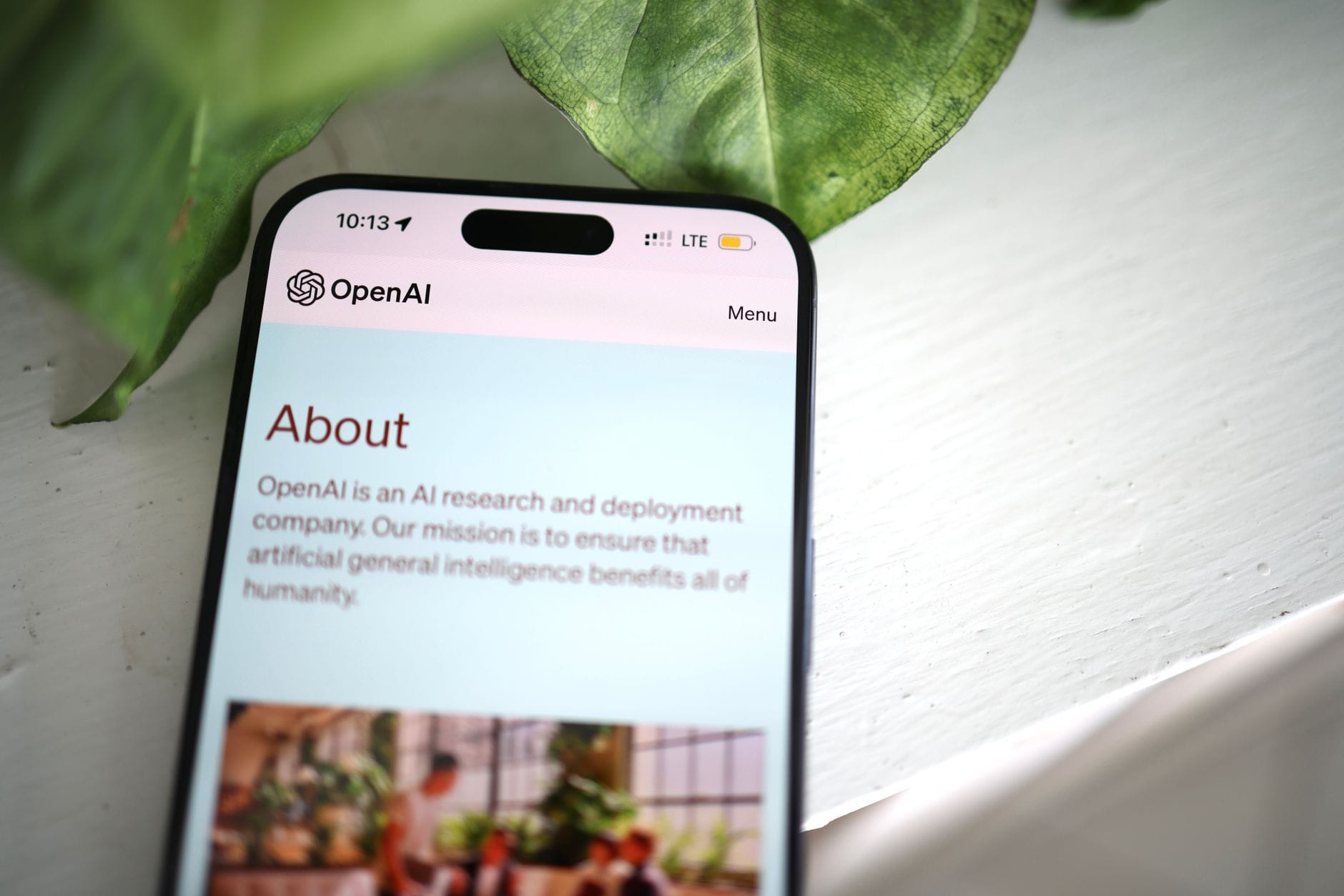 AI w Twojej kieszeni: jak smartfon przewiduje i blokuje cyberataki